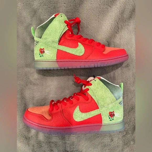 Nike SB Dunk High Strawberry Cough (Special Box) CE7093-600 OG All 13M New DS - Picture 4 of 15